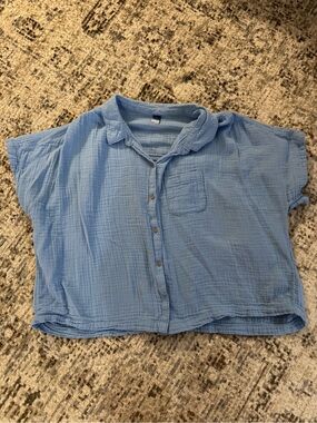 Old Navy Pale Blue Button-Up Gauze Cropped Top